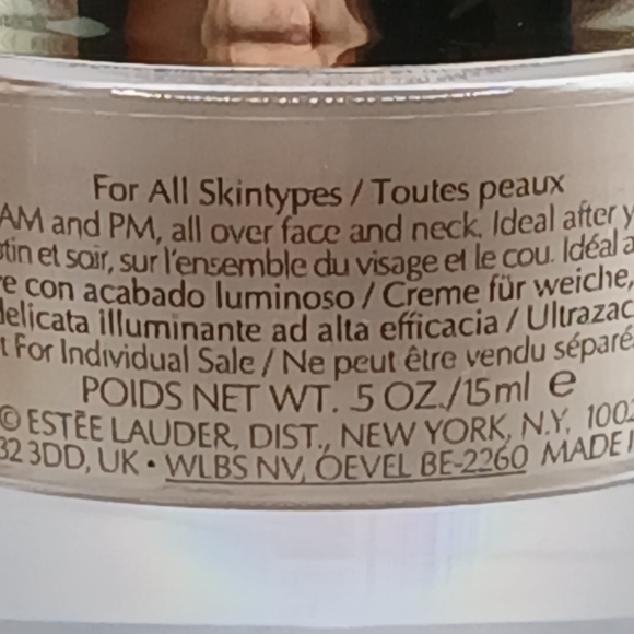 Estēe Lauder Revitalizing Supreme+ Creme Duo - Picture 6 of 8